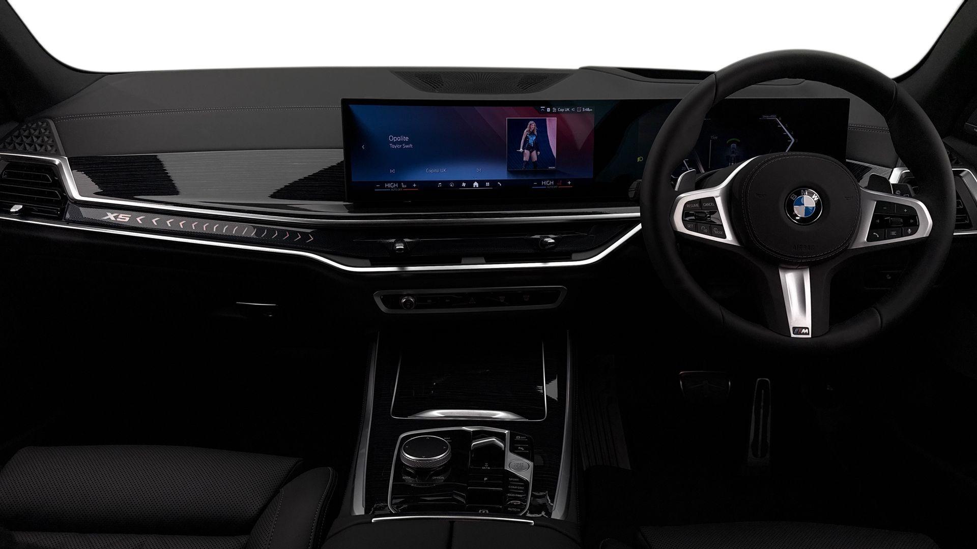 BMW X5 view 4