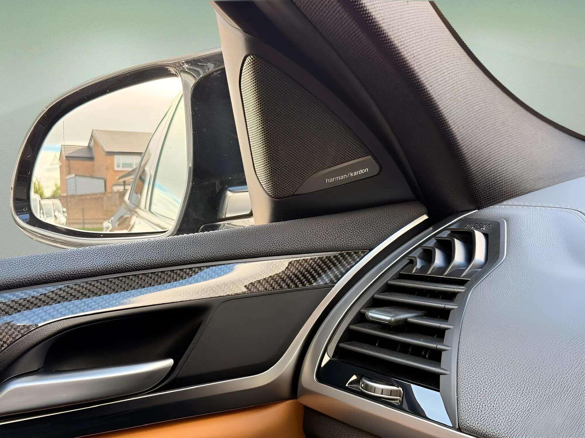 BMW X4 M view 32