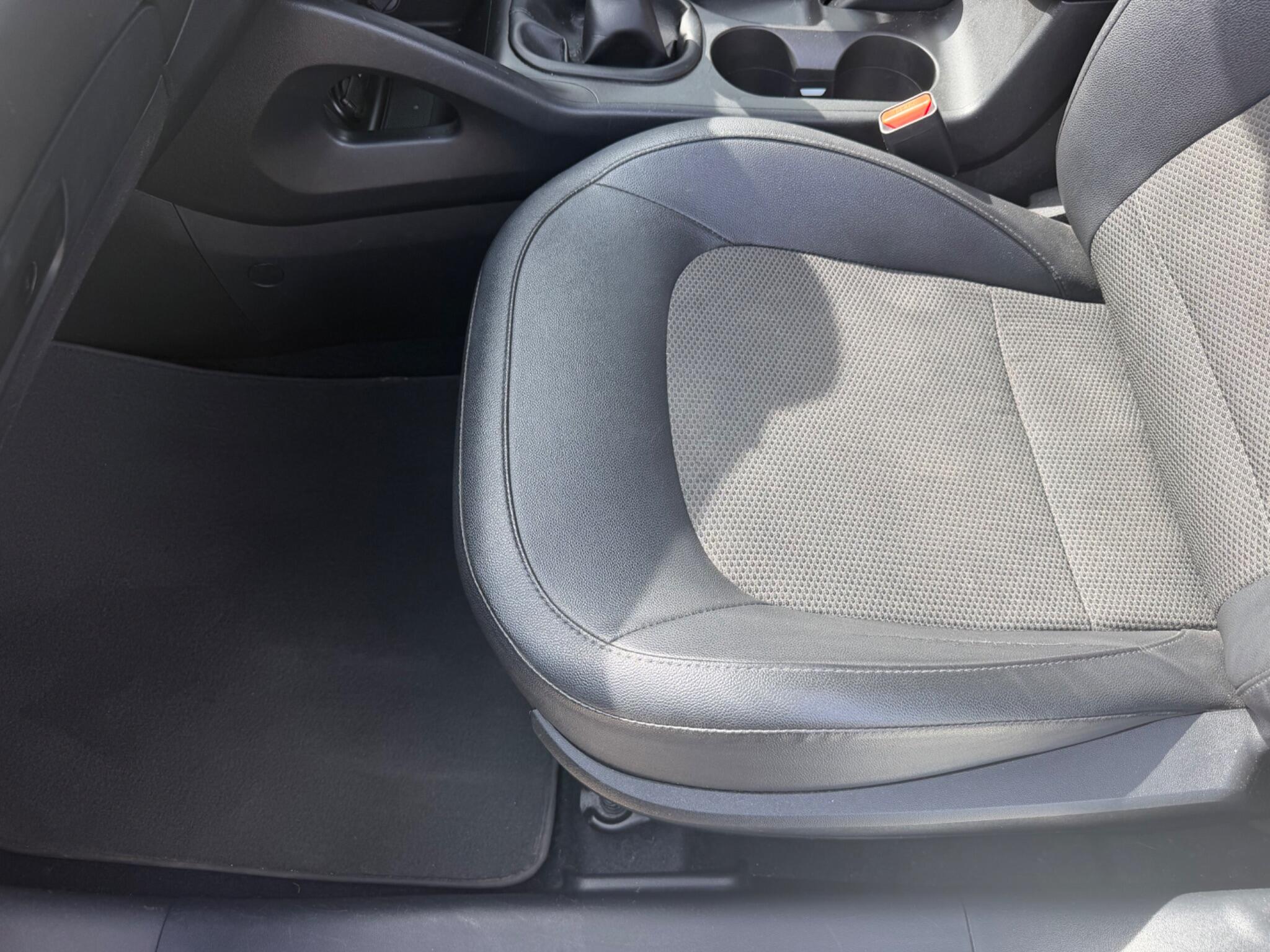 Hyundai ix35 view 18