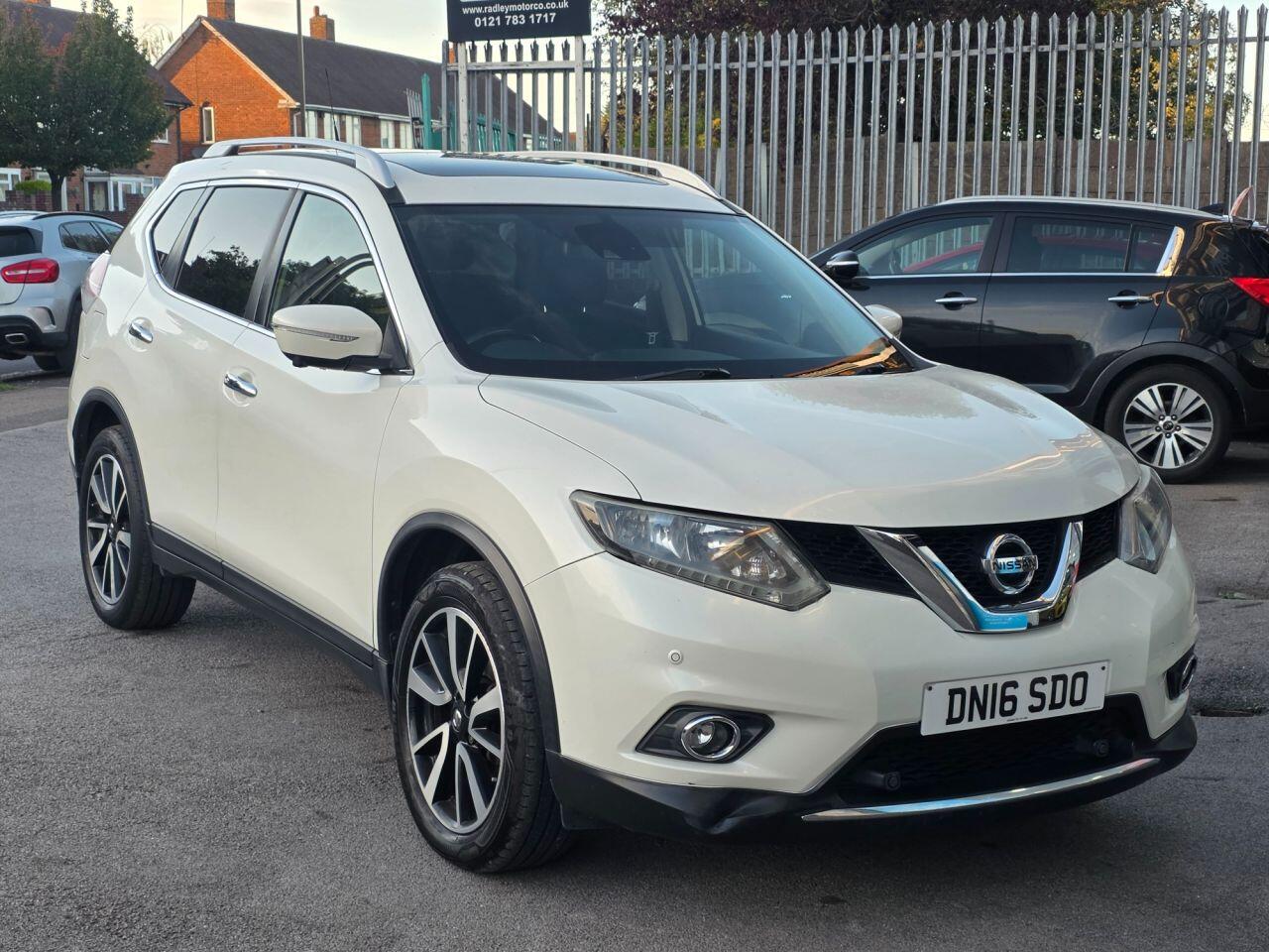 Nissan X-Trail view 13