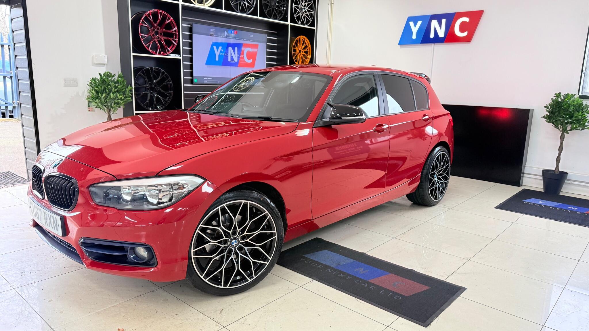 BMW 1 Series view 10