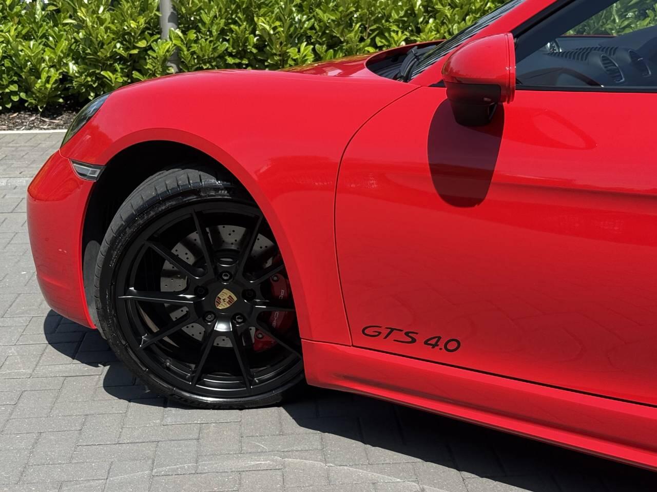 Porsche Cayman view 46