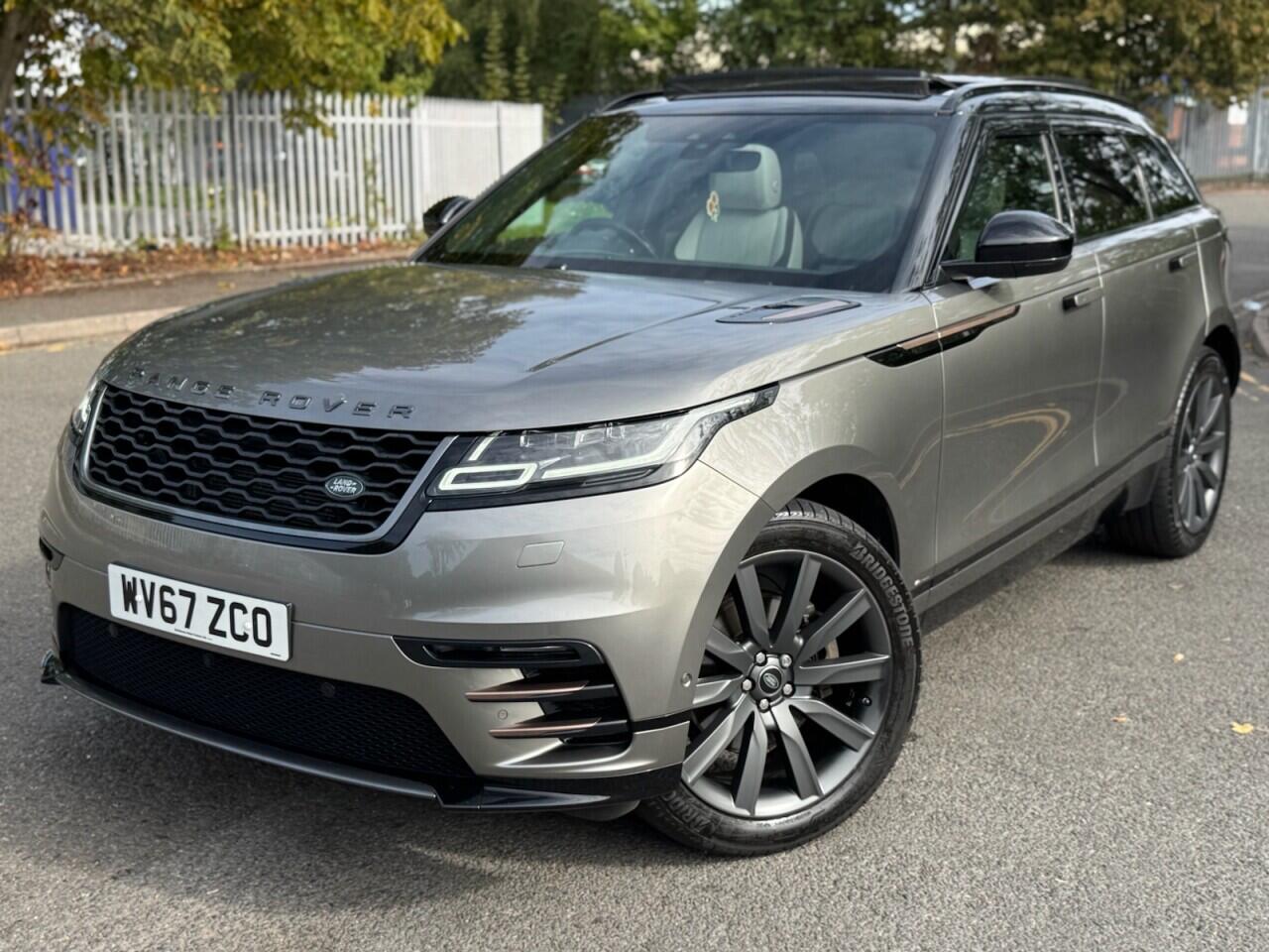 Land Rover Range Rover Velar view 7
