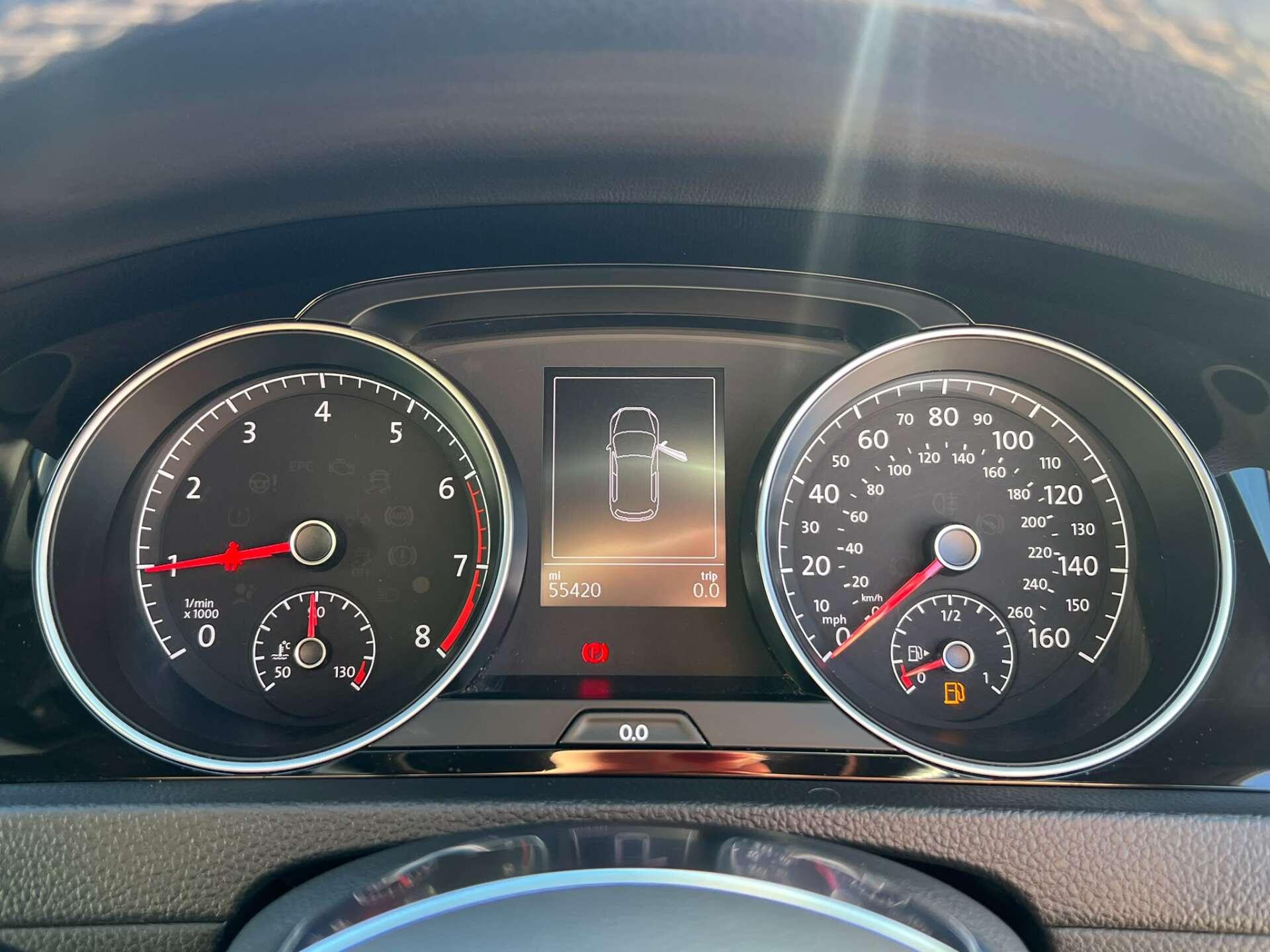 Volkswagen Golf view 27