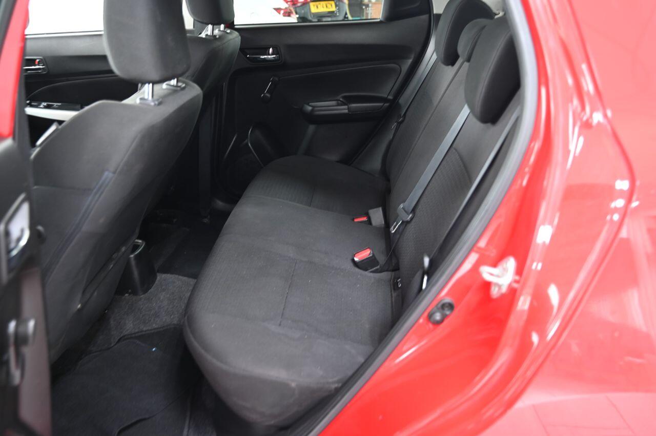 Suzuki Swift view 15