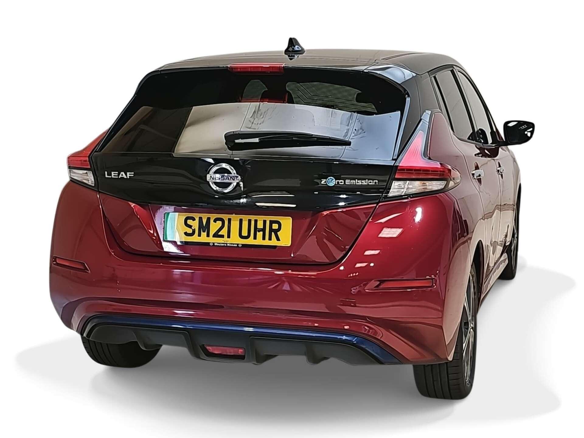 Nissan Leaf view 6