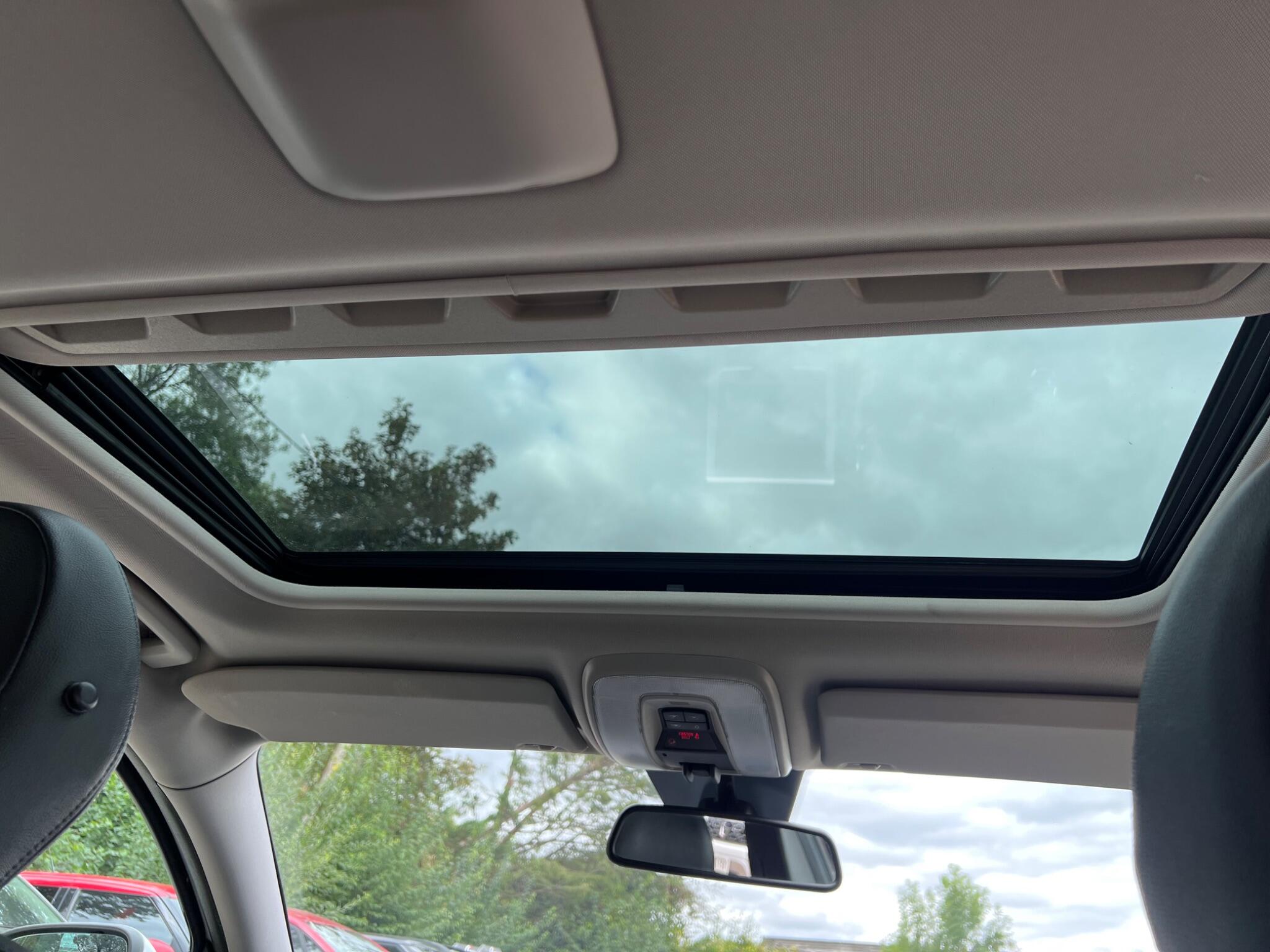Volvo S40 view 47