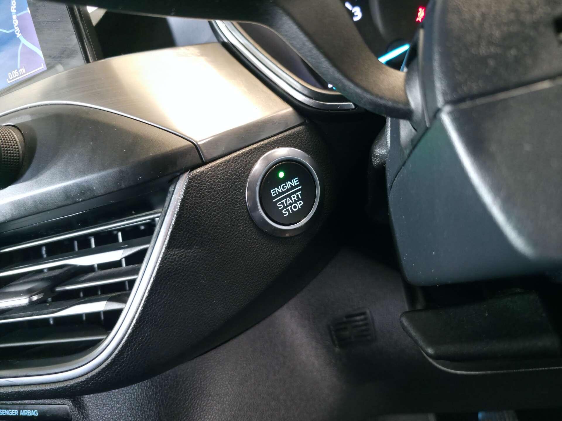 Ford Focus view 29