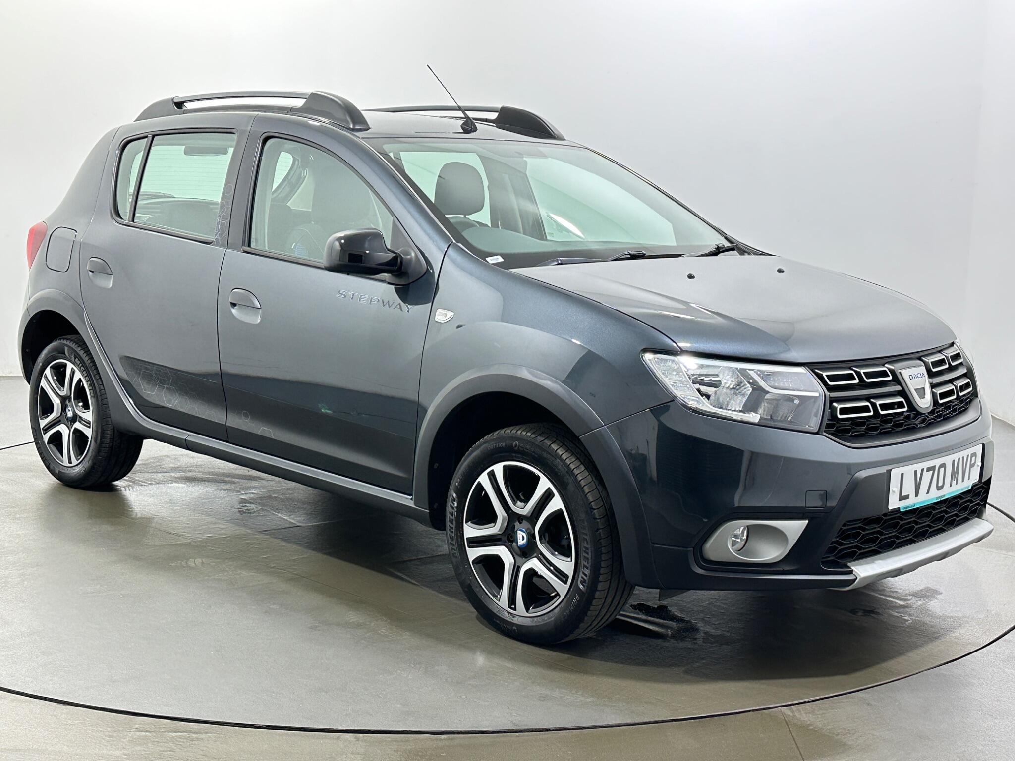 Dacia Sandero Stepway main image