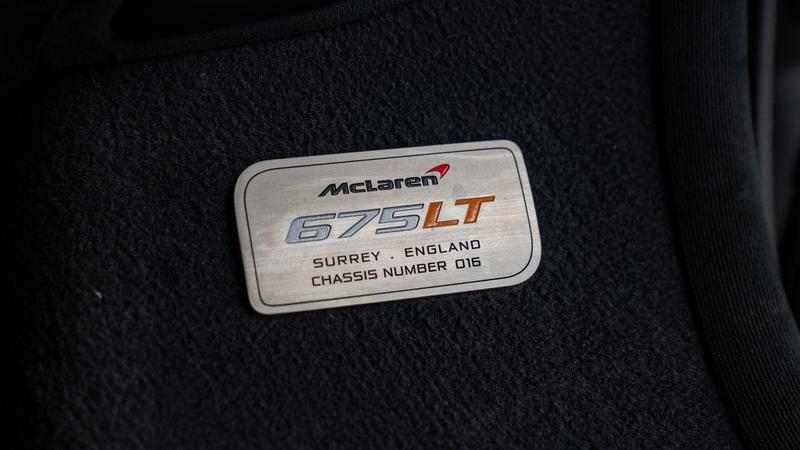 Mclaren 675LT view 40