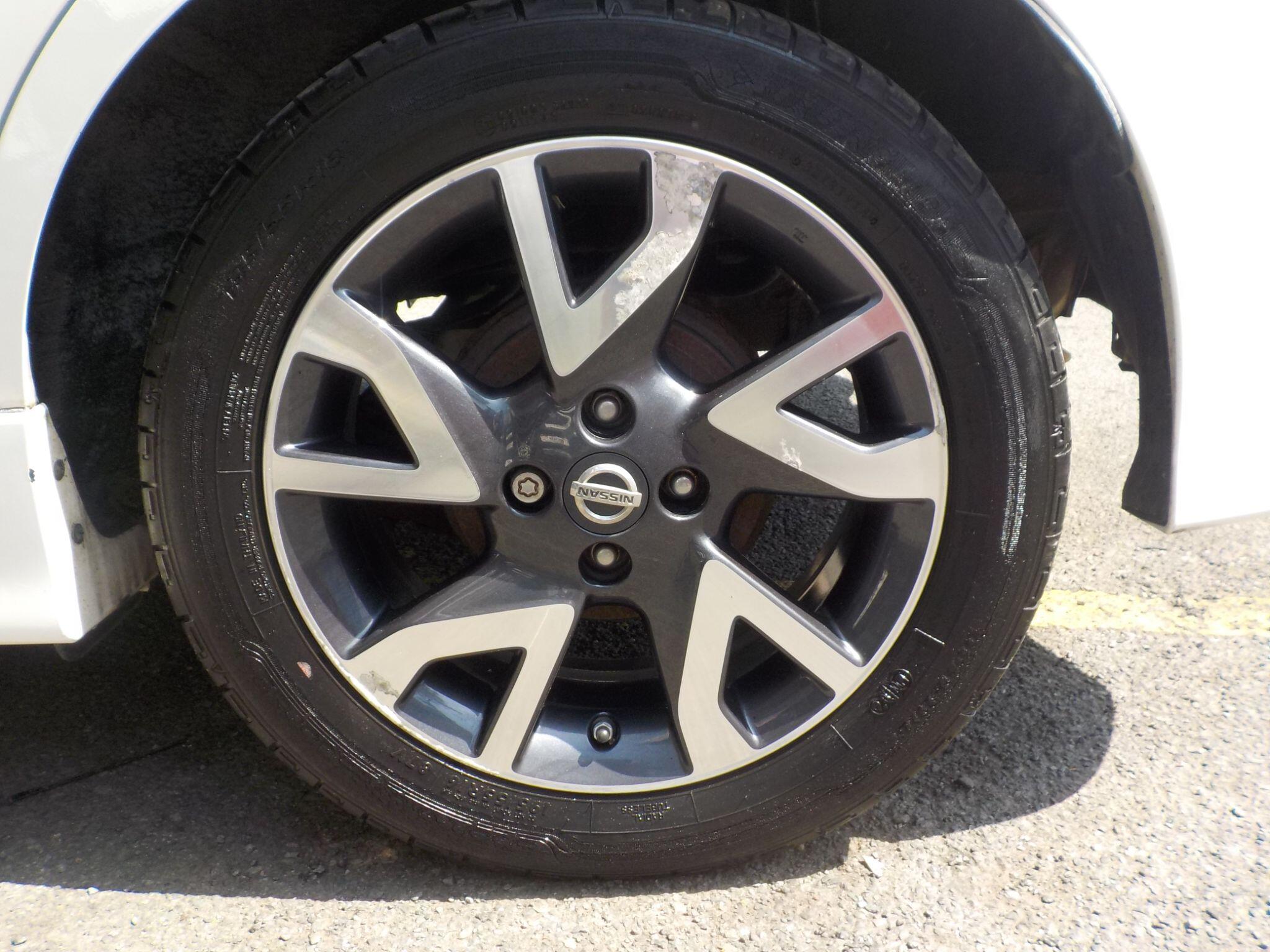 Nissan Note 1.2 12V Acenta Premium Euro 5 (s/s) 5dr