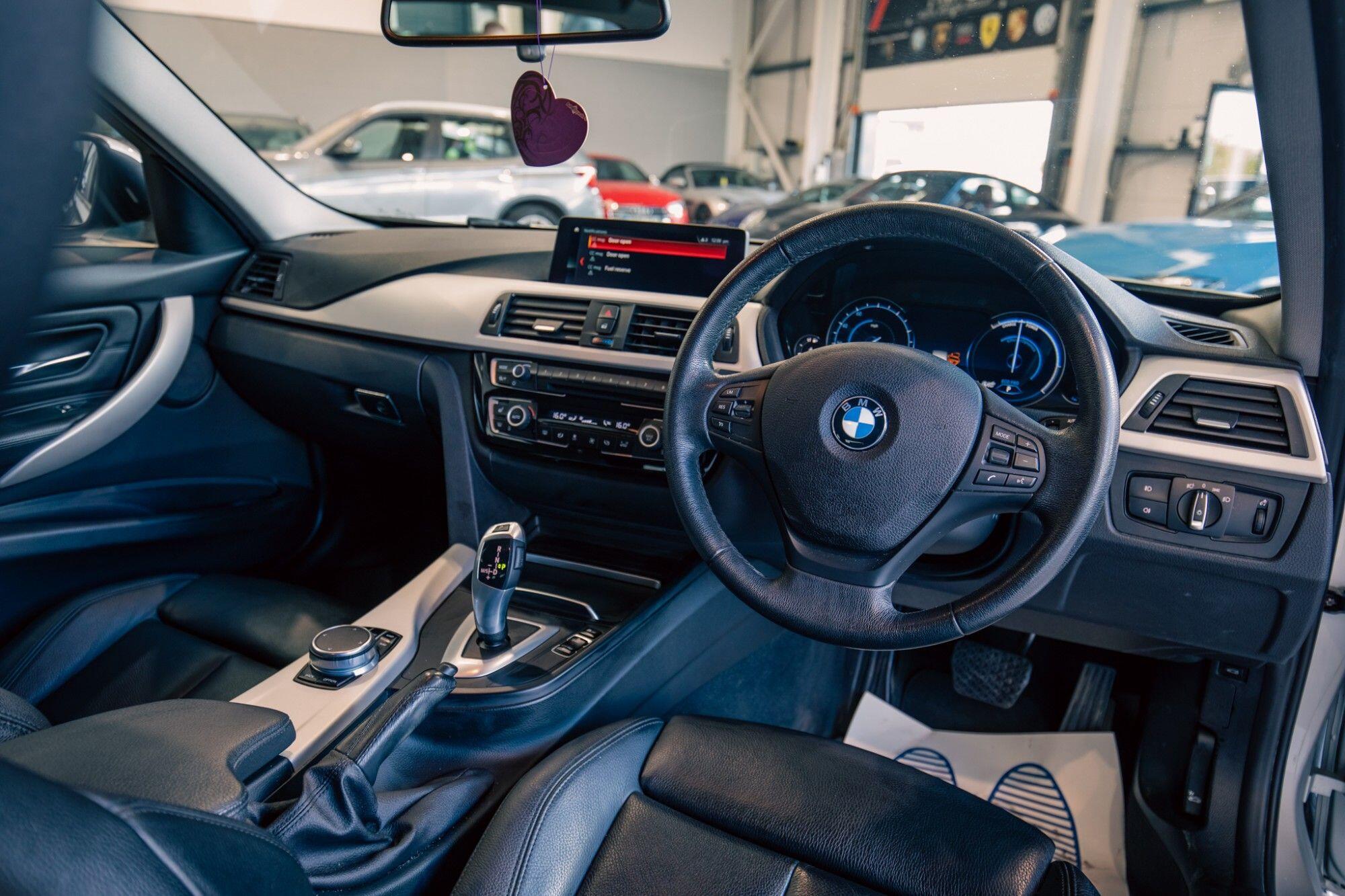 BMW 3 Series view 2