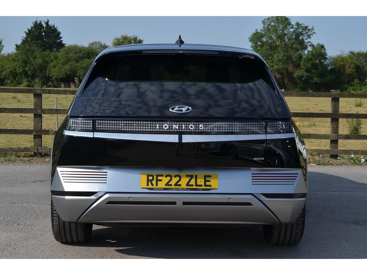 Hyundai Ioniq 5 view 8