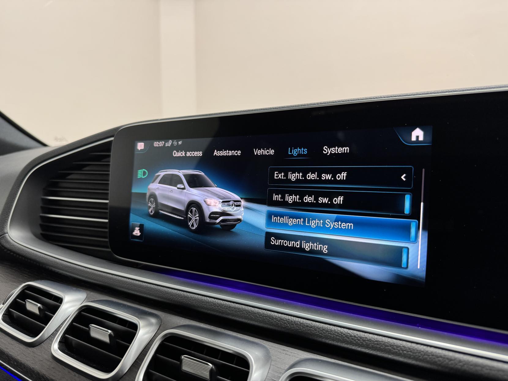 Mercedes-Benz Gle view 42