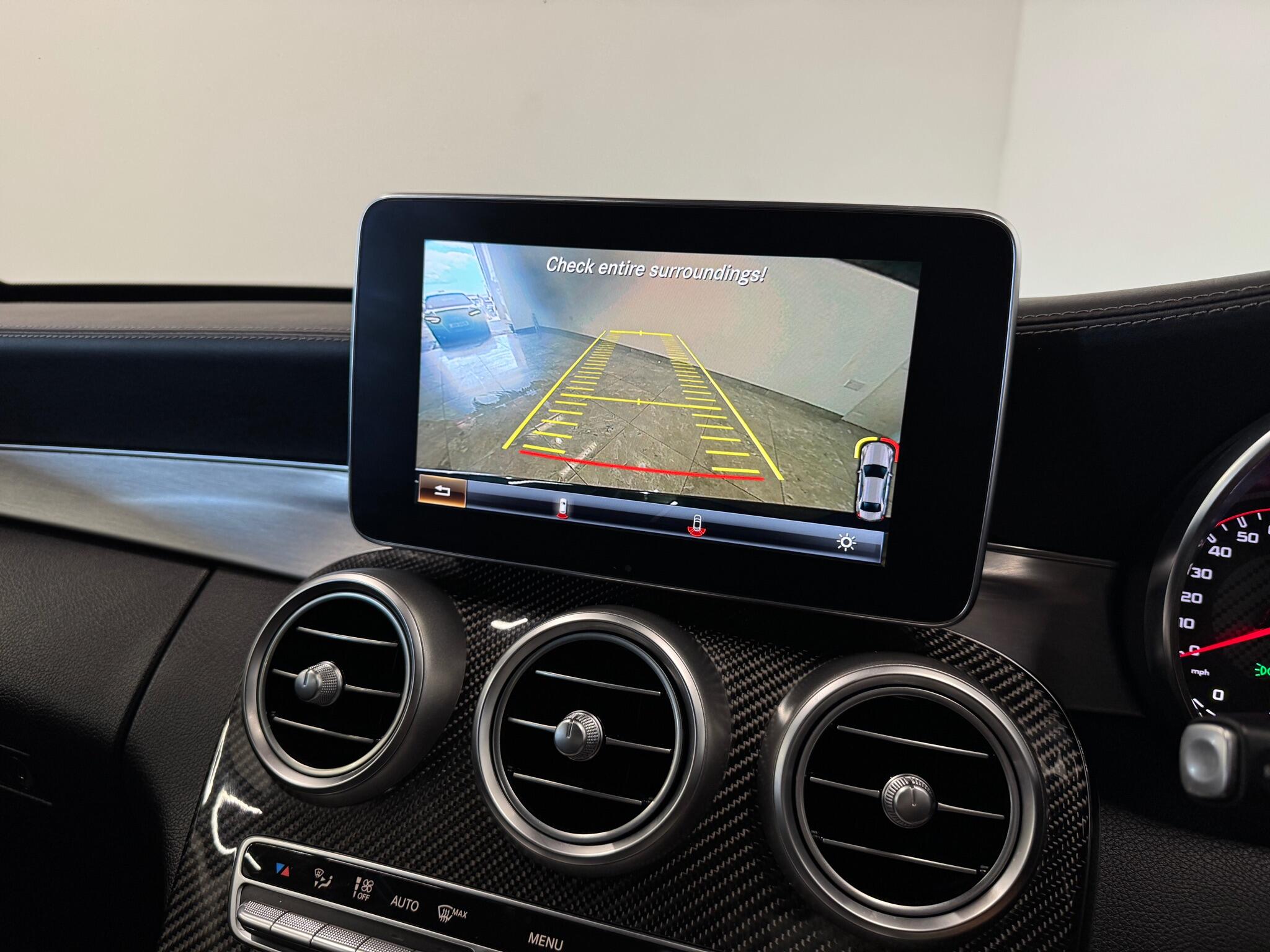 Mercedes-Benz C-Class view 25