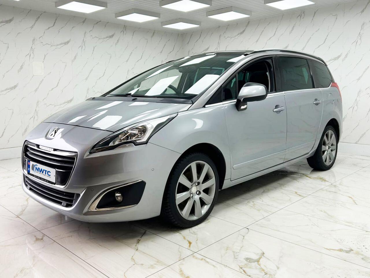 Peugeot 5008 view 7
