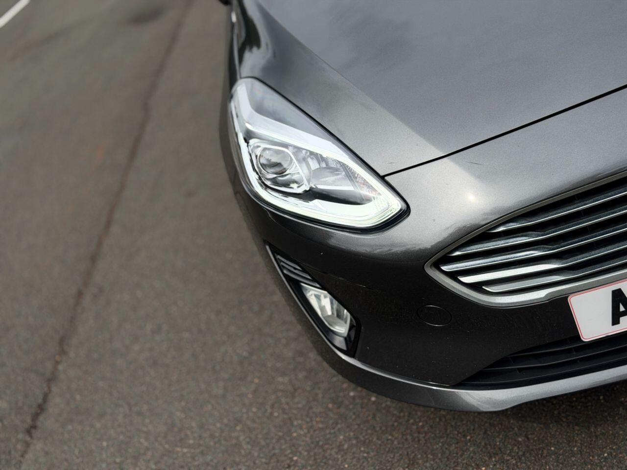 Ford Fiesta view 66