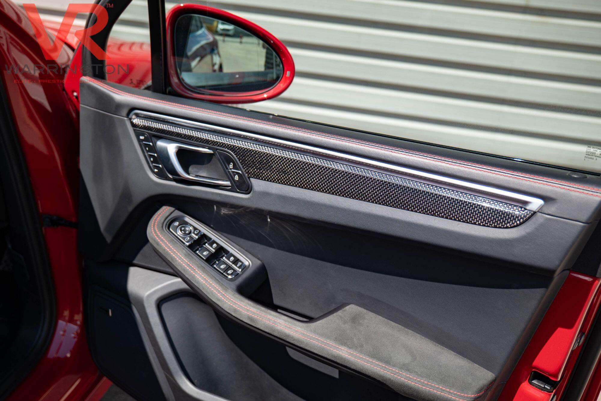 Porsche Macan view 26