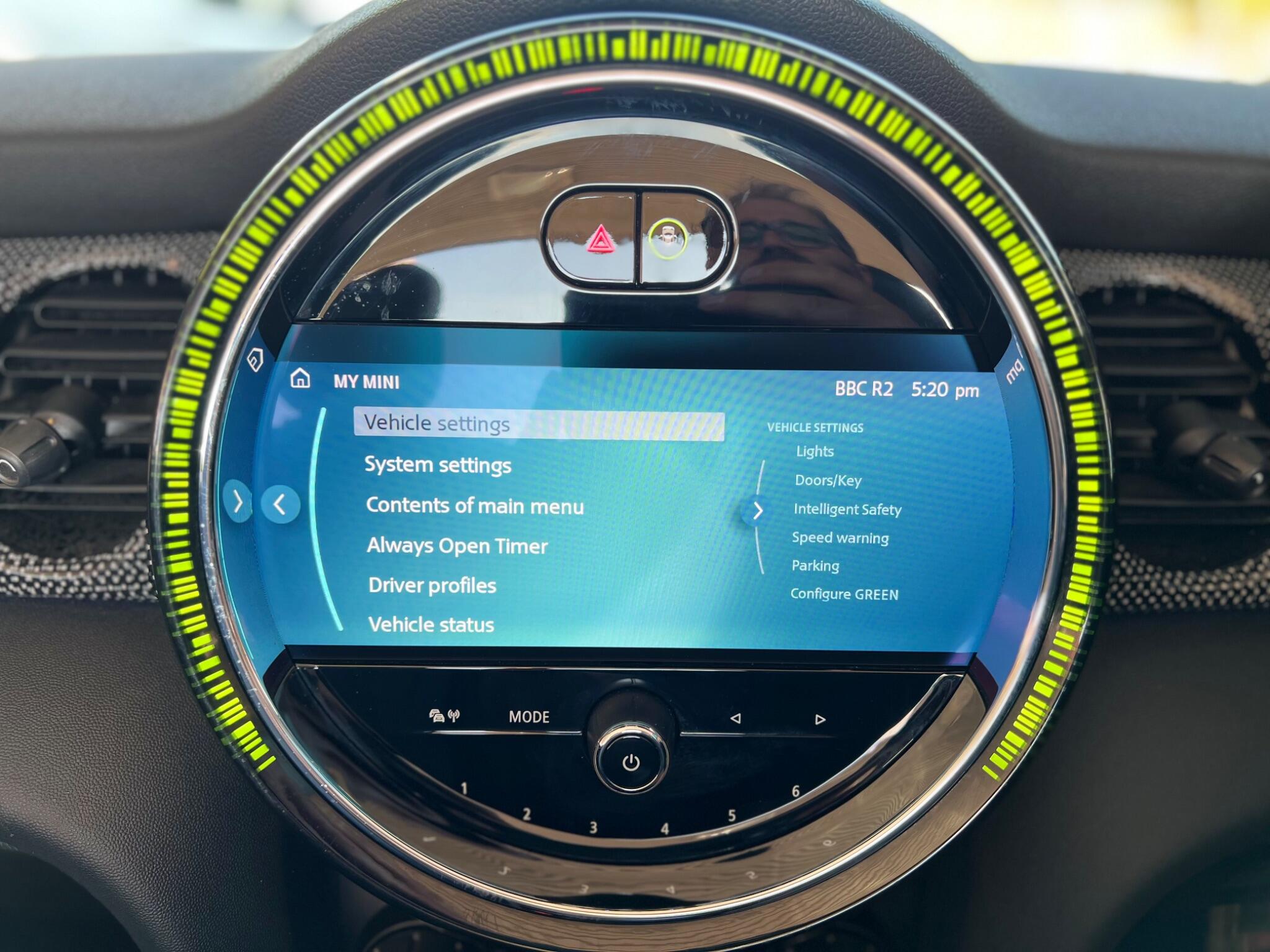 MINI Convertible view 23