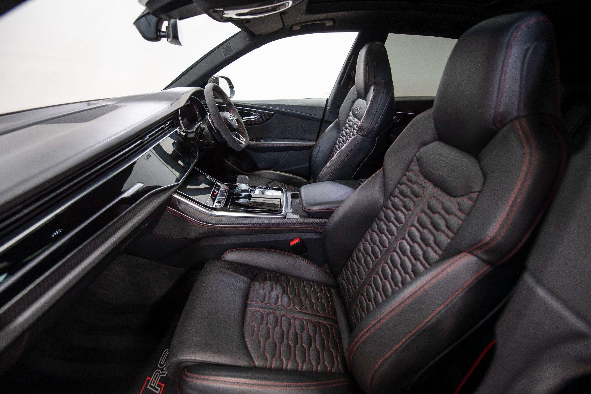 Audi RSQ8 view 31