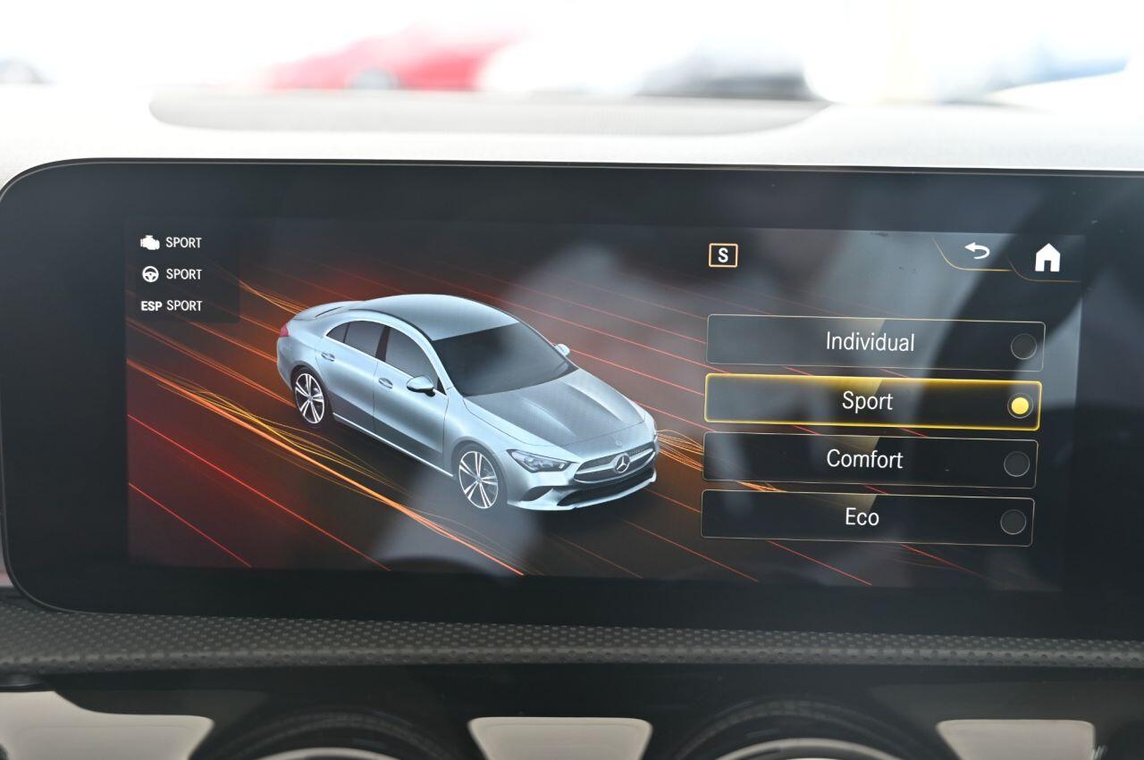 Mercedes-Benz Cla view 27