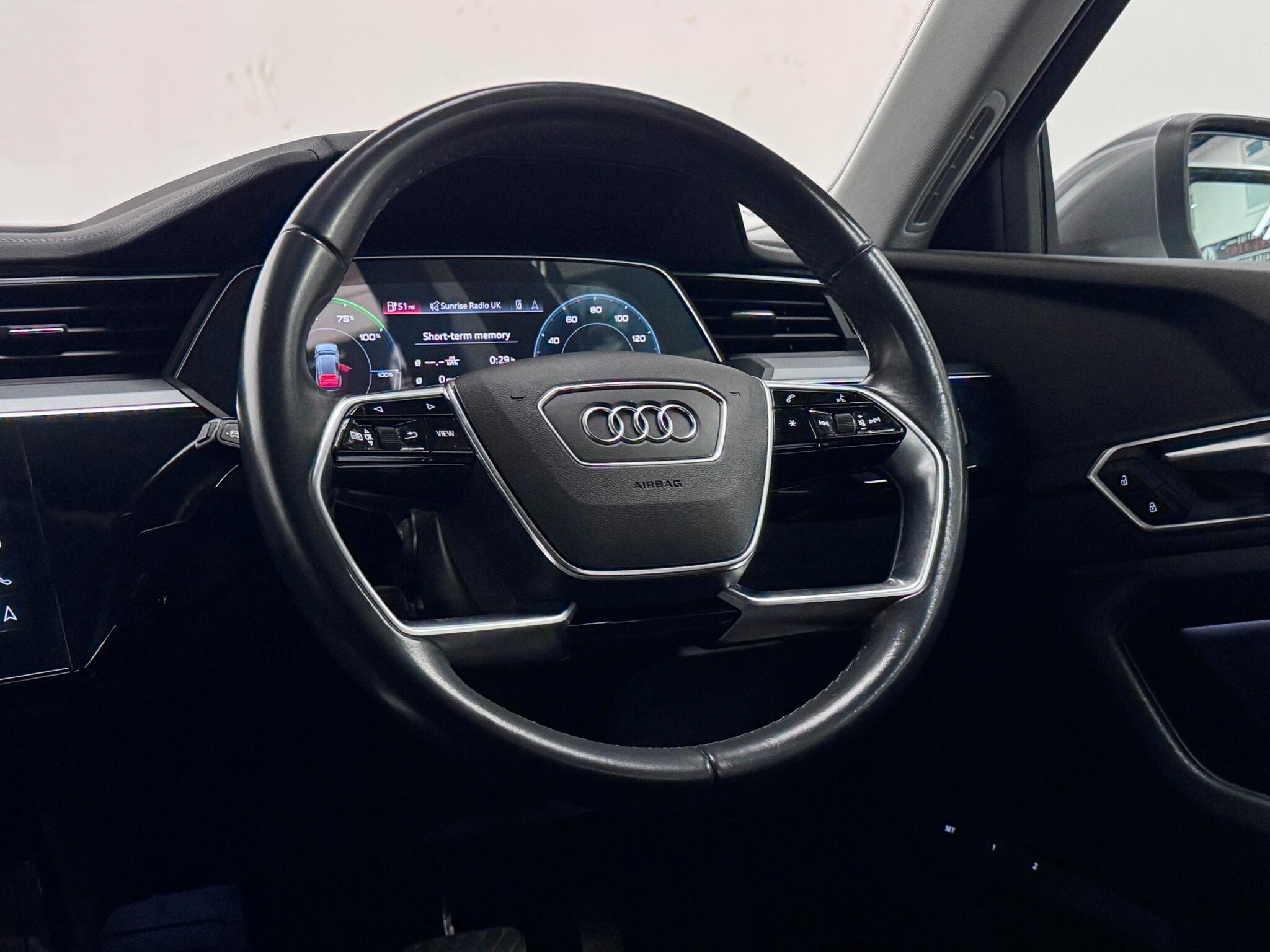 Audi E-Tron view 31