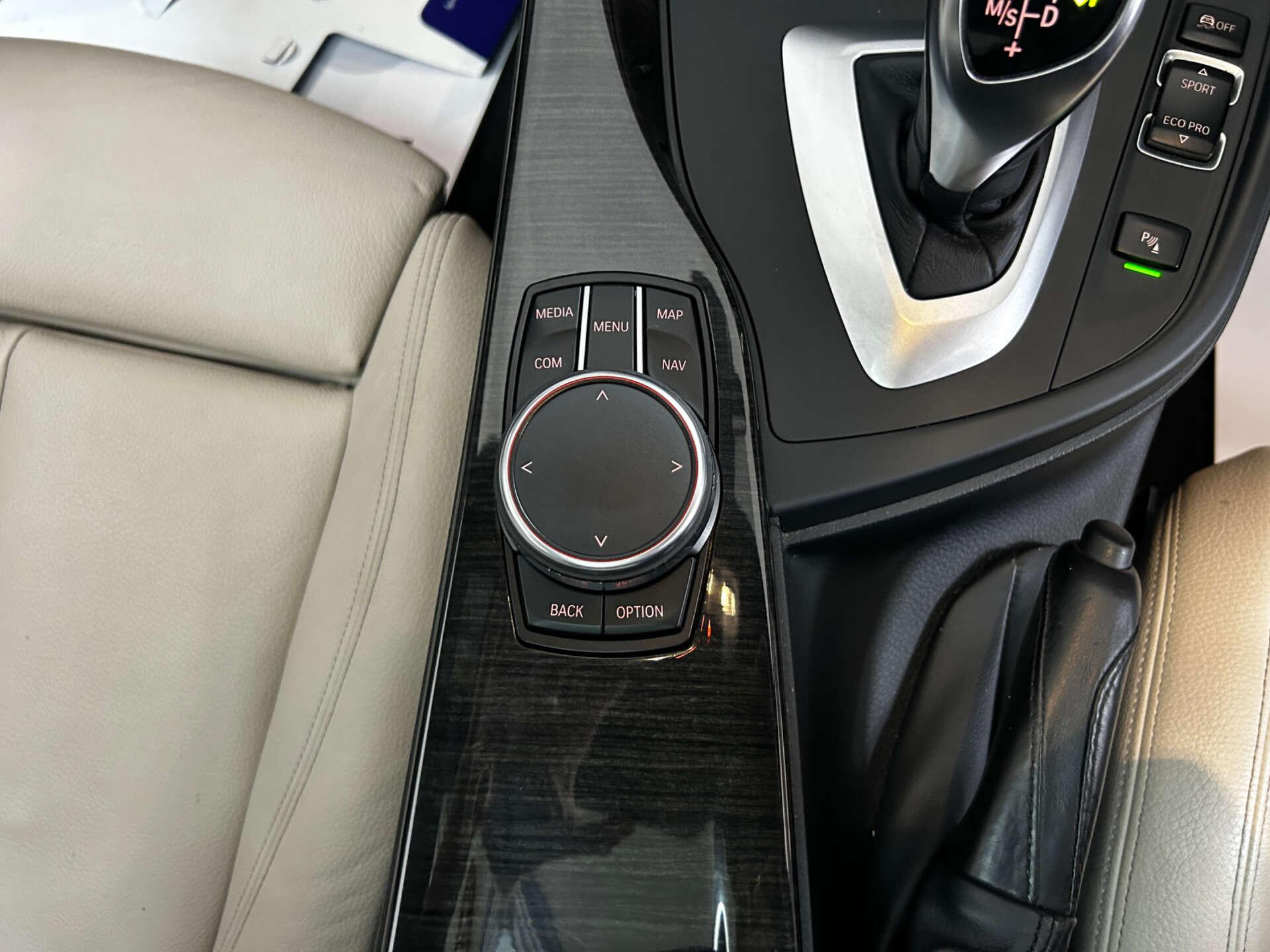 BMW 3 Series view 59