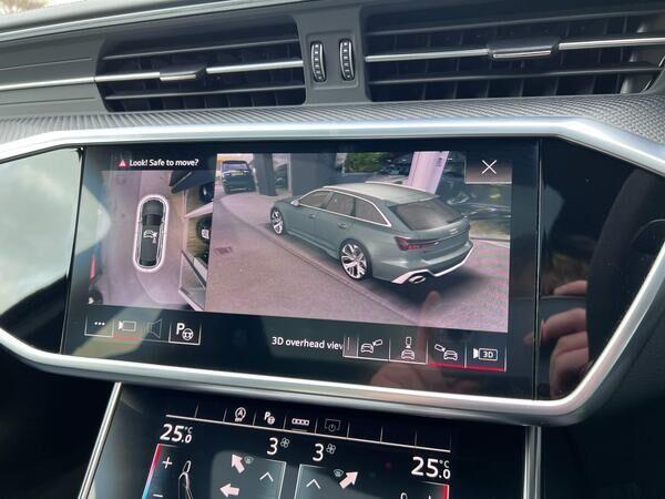 Audi RS6 Avant view 51
