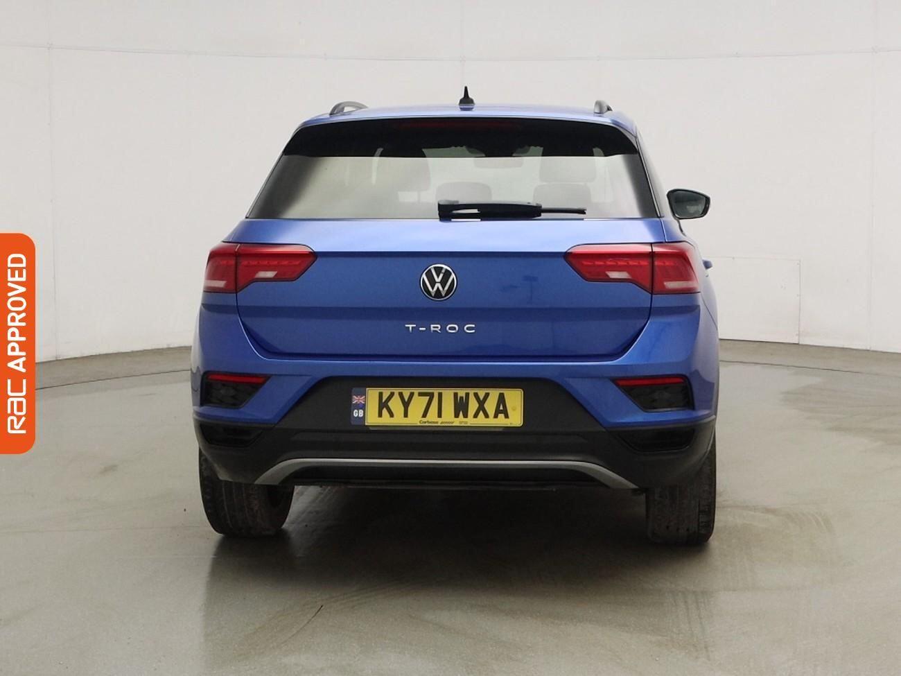 Volkswagen T-Roc view 8