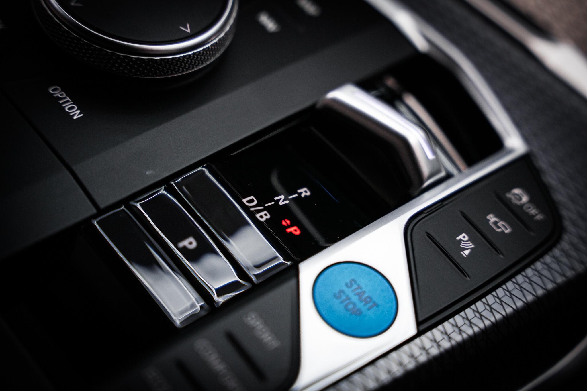 BMW I4 view 50