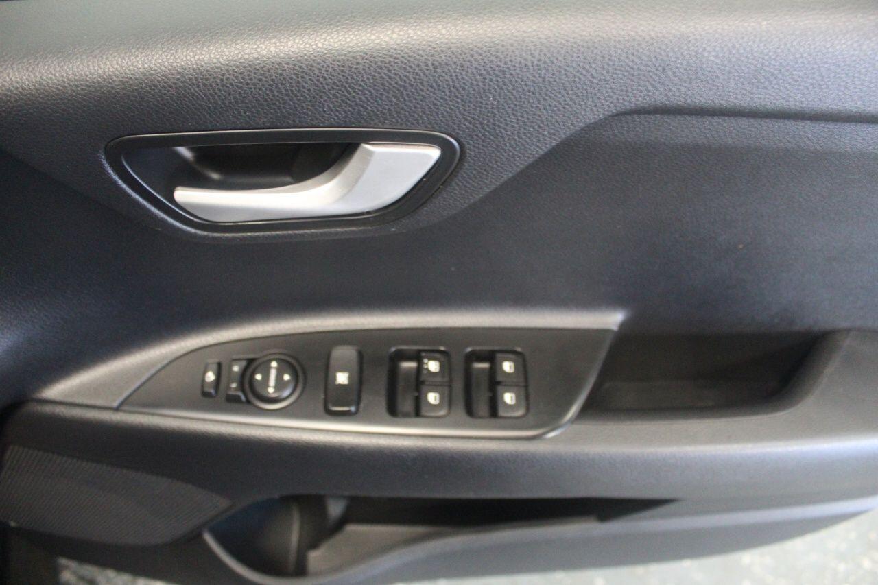 Kia Stonic view 46