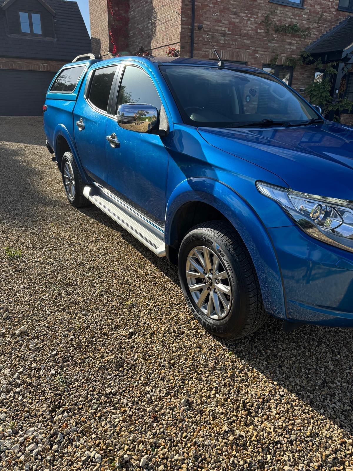 Mitsubishi L200
