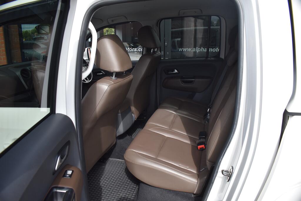 Volkswagen Amarok view 23