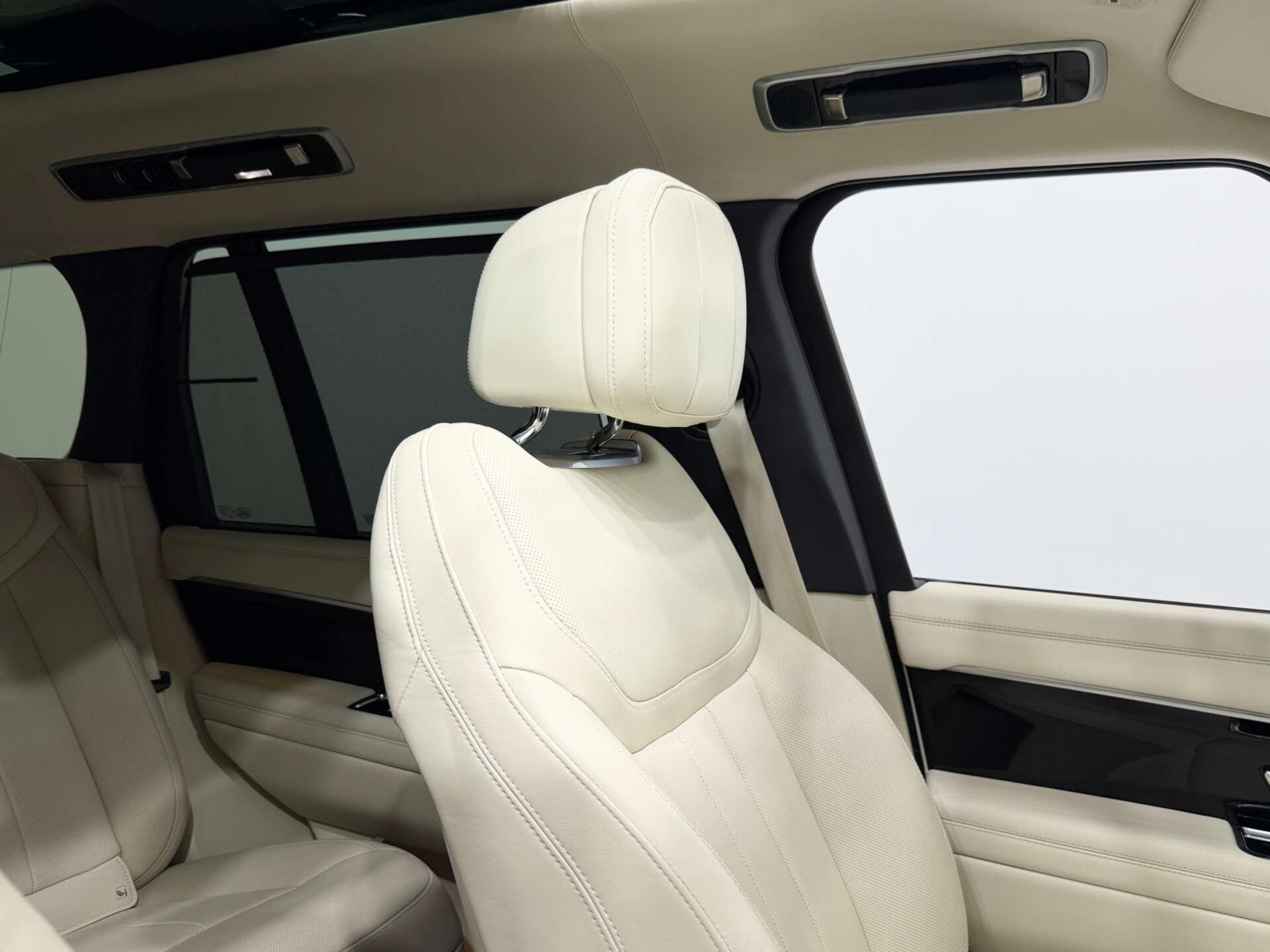 Land Rover Range Rover view 48