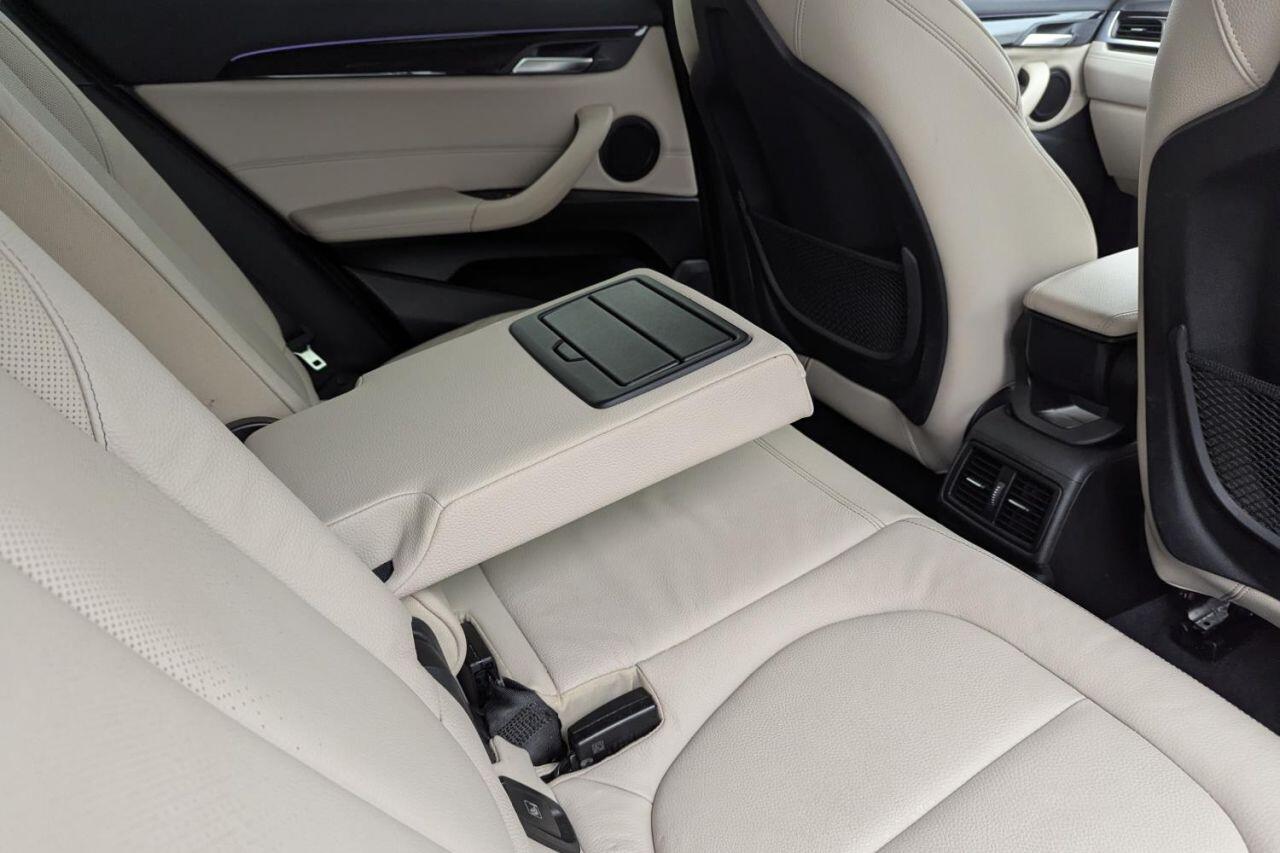 BMW X2 view 18