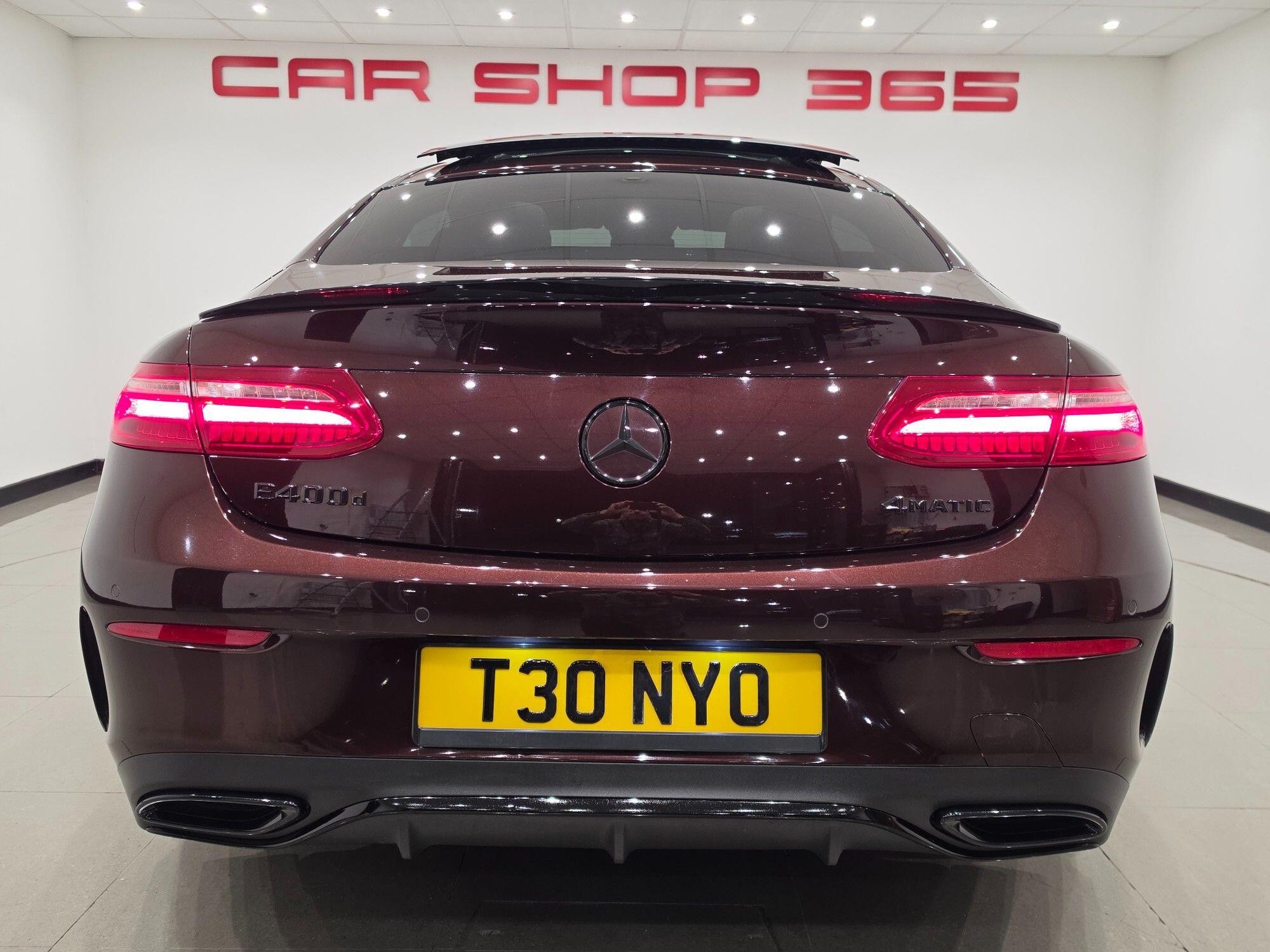Mercedes-Benz E-Class view 18