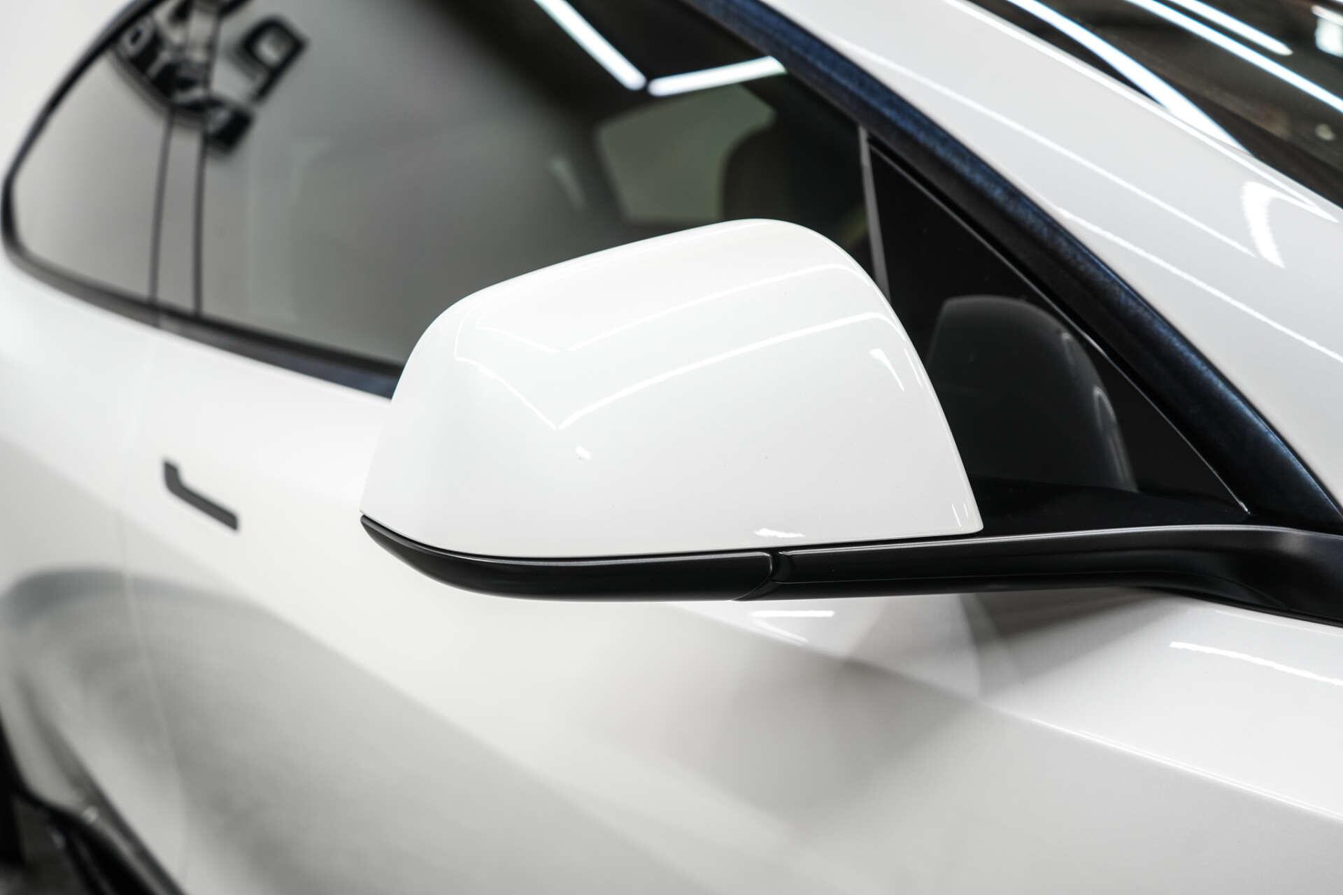 Tesla Model Y view 10