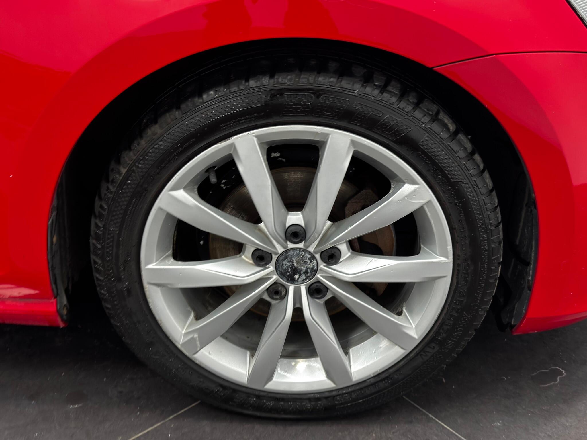 Volkswagen Golf view 65