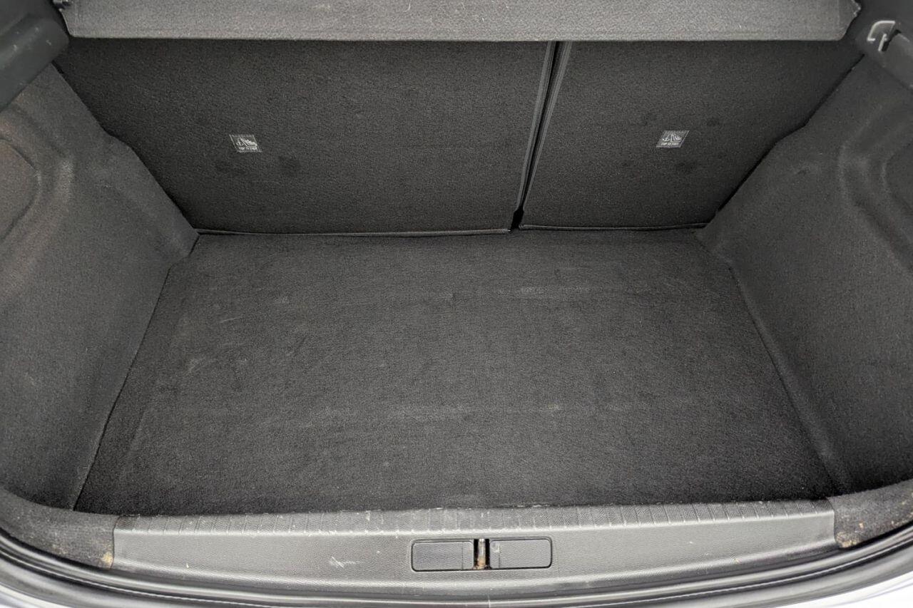 Vauxhall Corsa view 20
