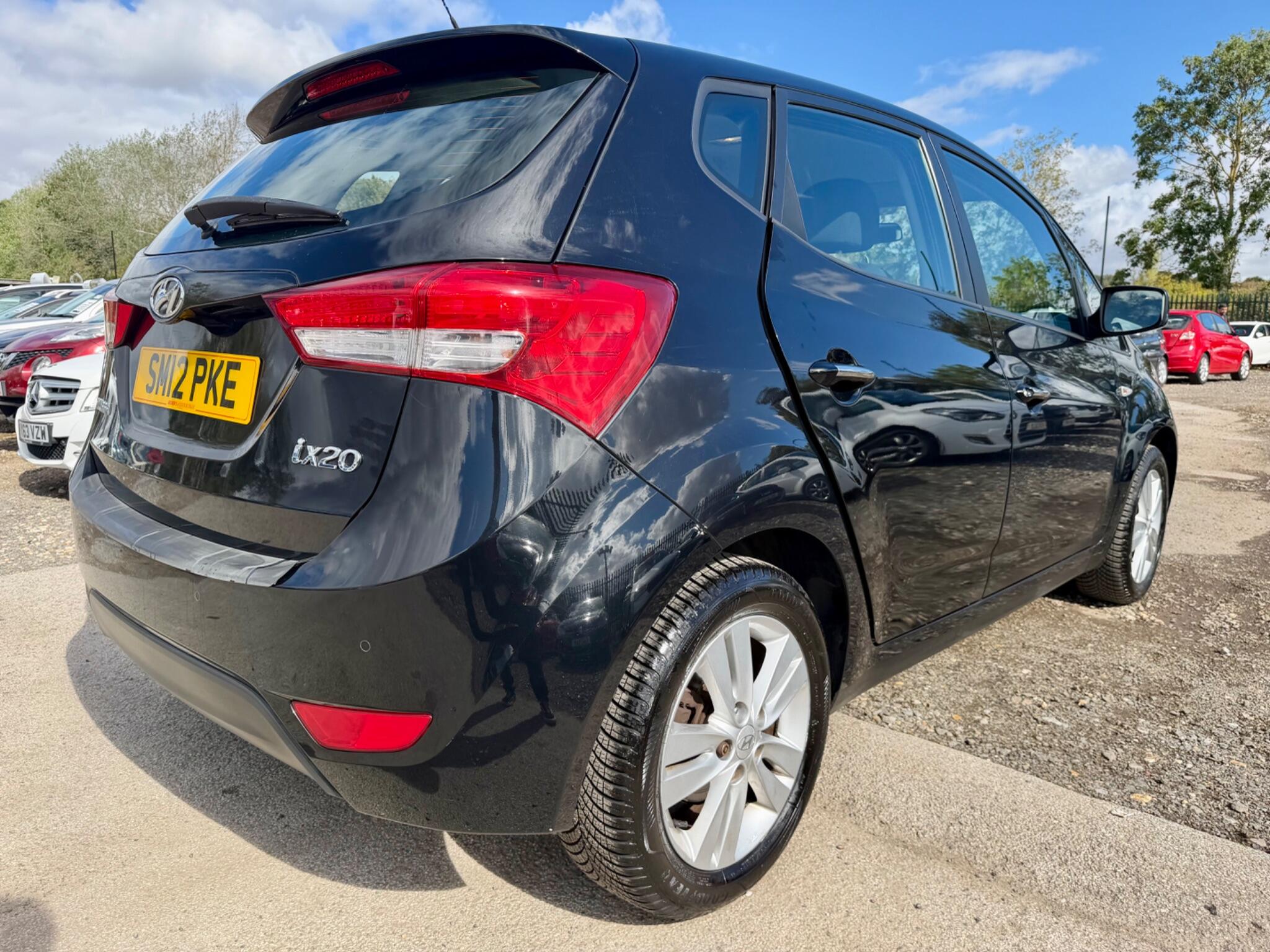 Hyundai Ix20 view 22