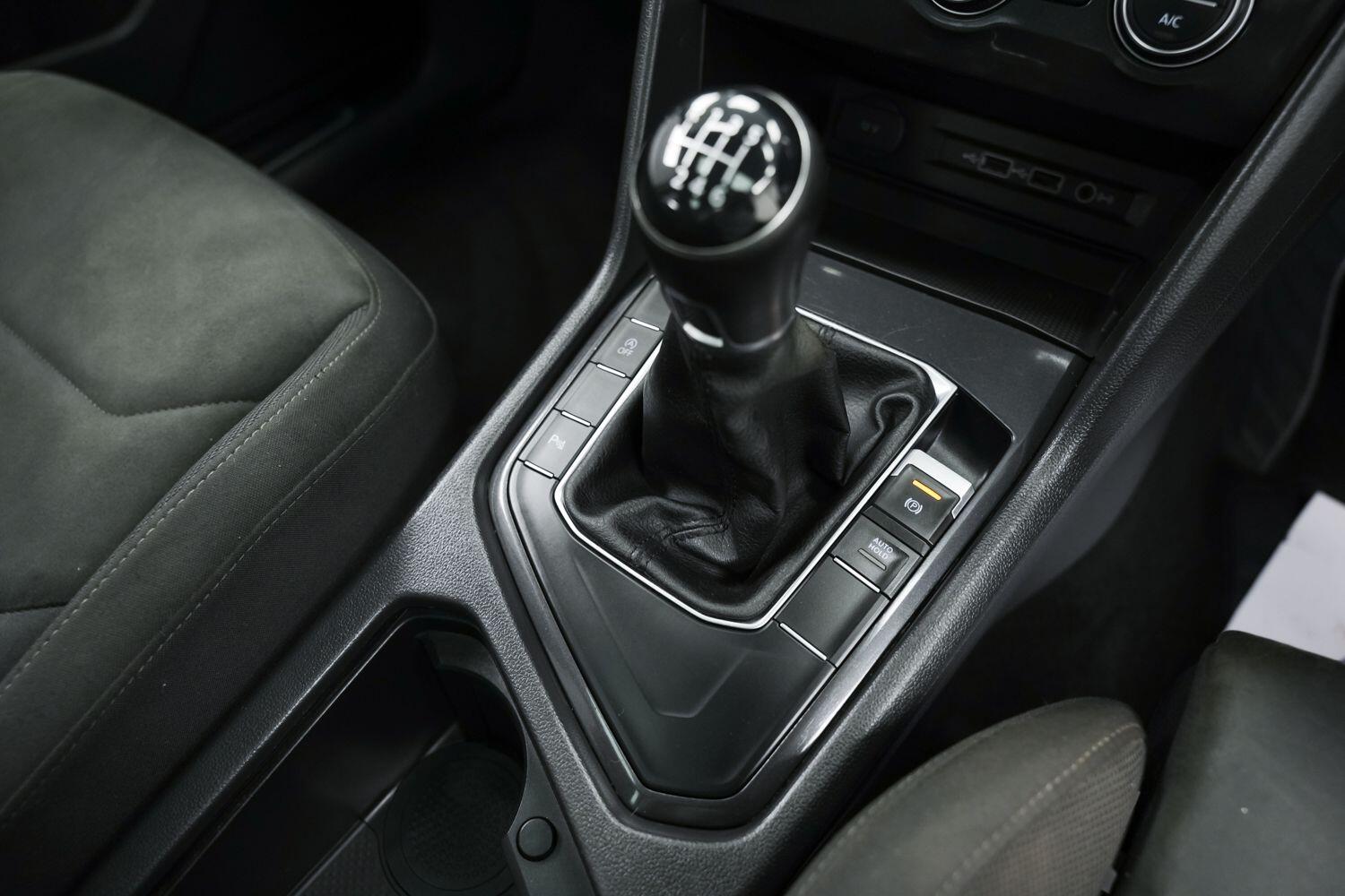 Volkswagen Tiguan view 7