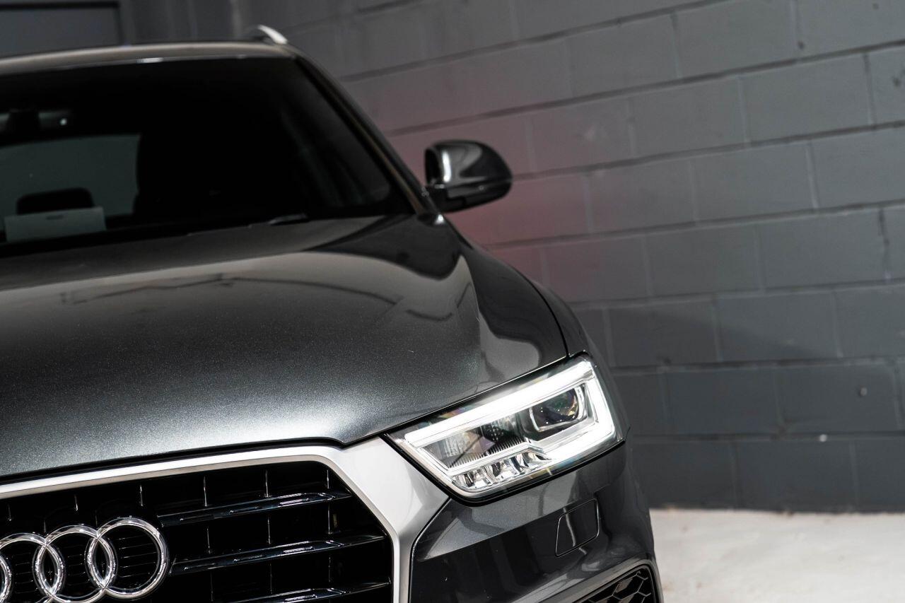 Audi Q3 view 46
