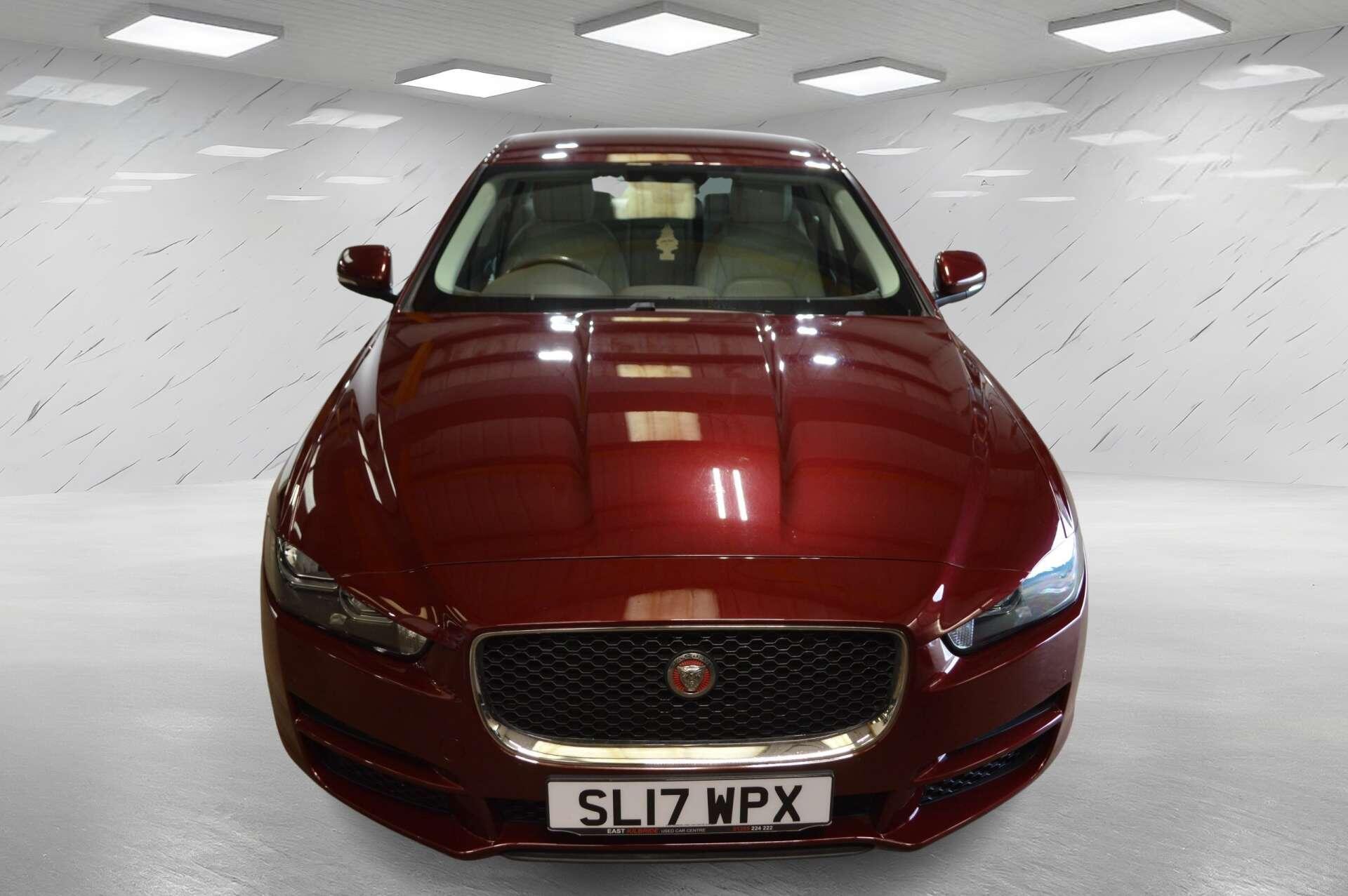 Jaguar Xe view 2