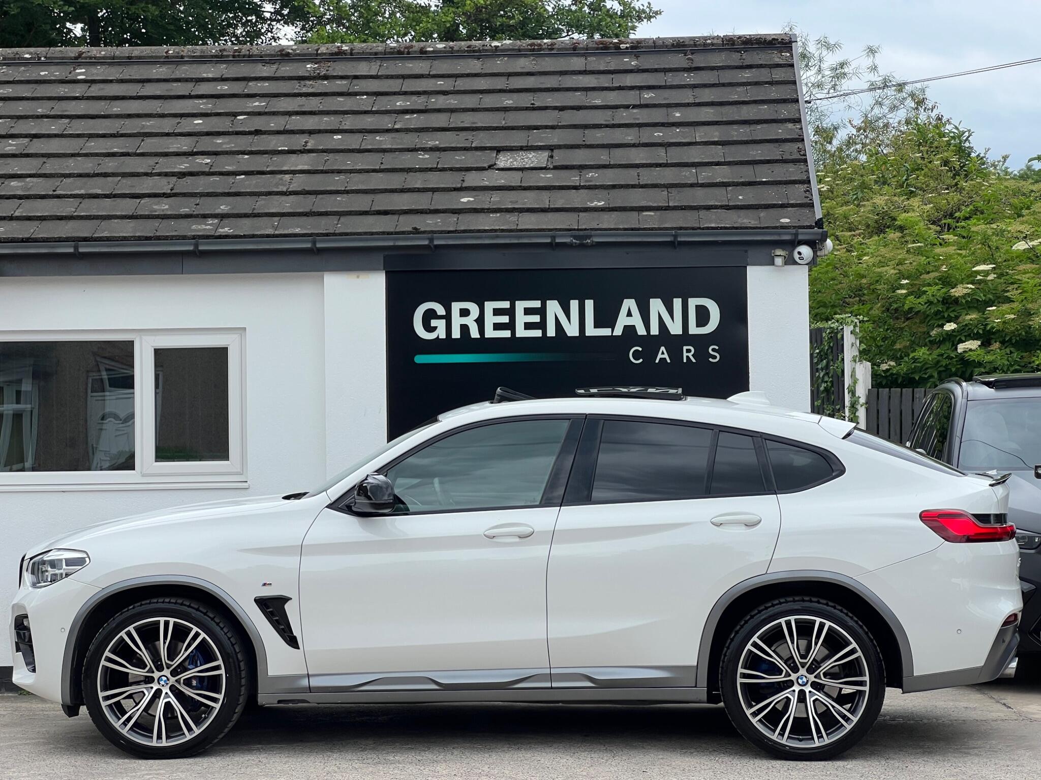 BMW X4 view 21