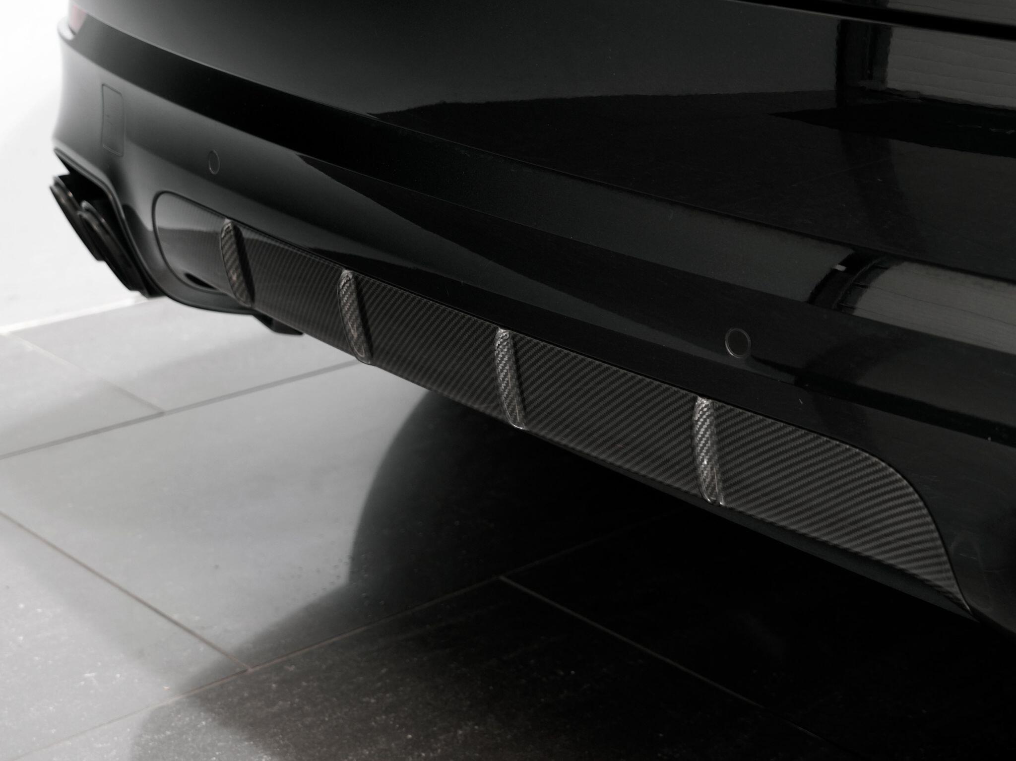 Porsche Cayenne view 15