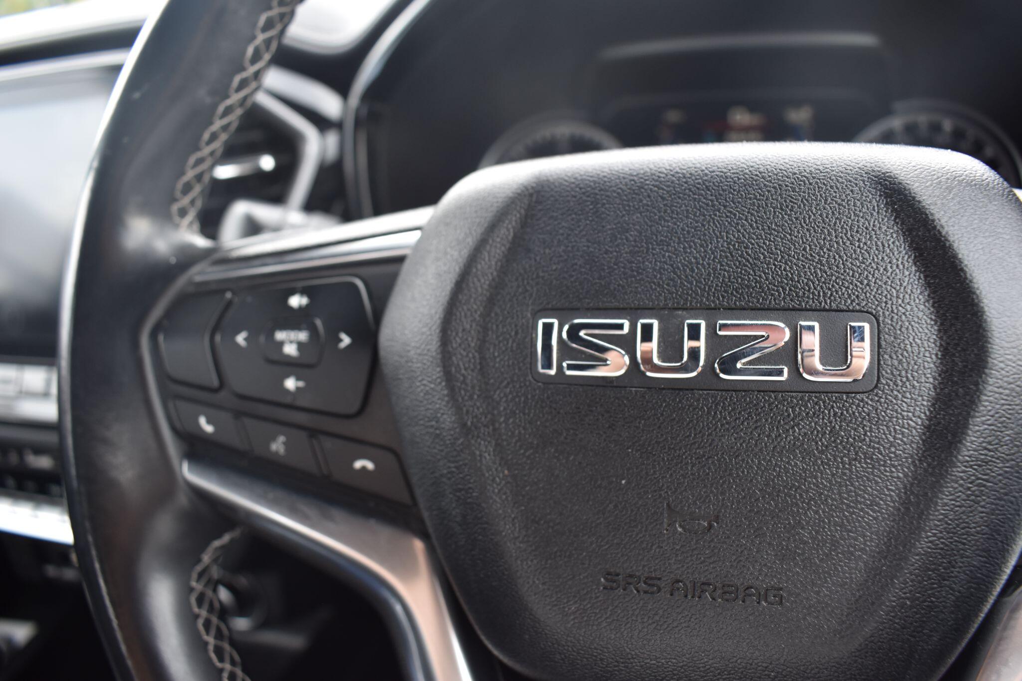 D-Max - 1.9 TD V-Cross Auto 4WD Euro 6 (s/s) 4dr - Image 22