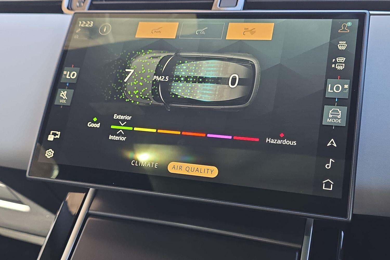 Land Rover Range Rover Evoque view 43