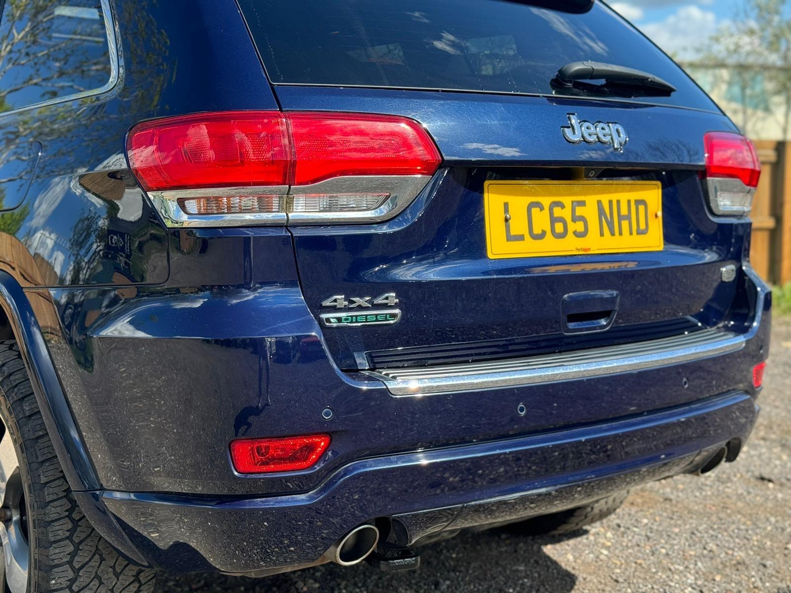 Jeep Grand Cherokee view 9