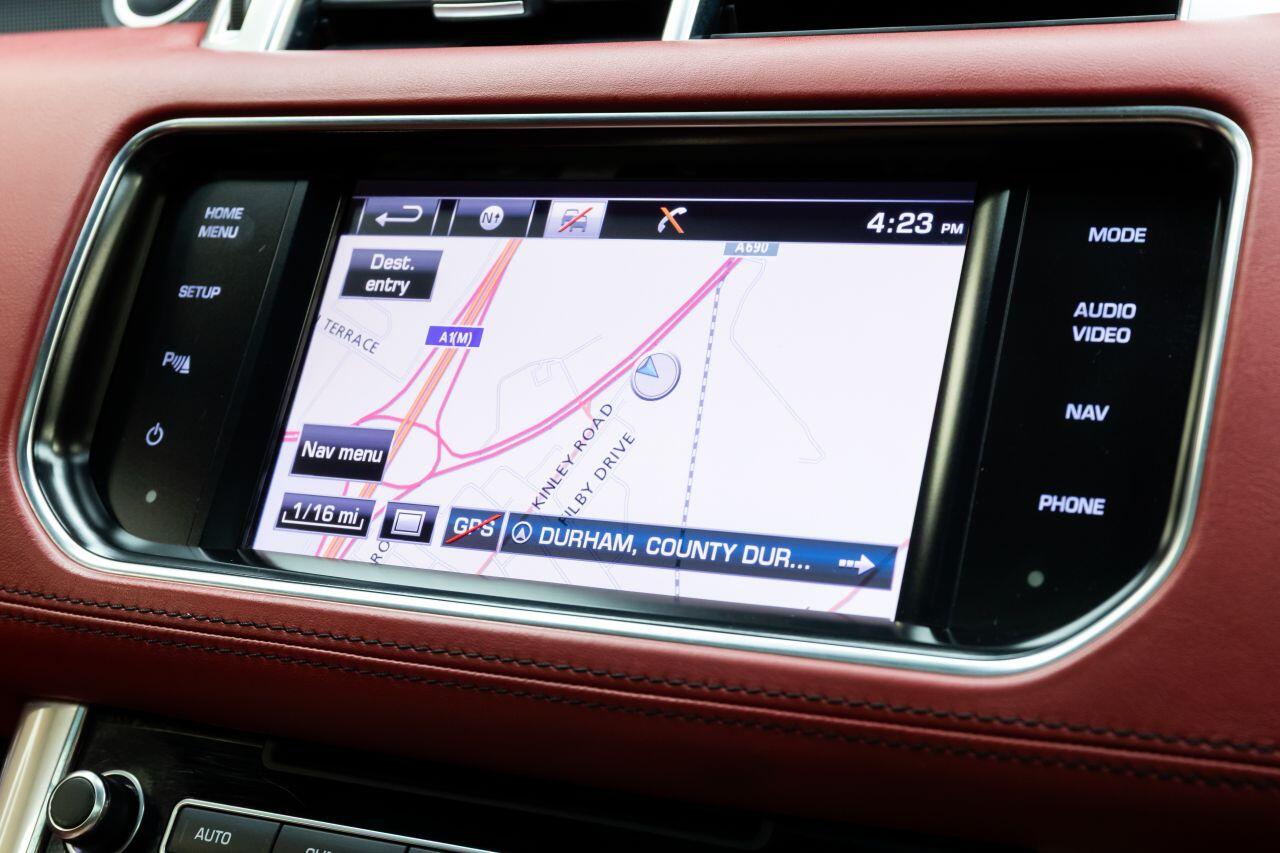 Land Rover Range Rover Sport view 28