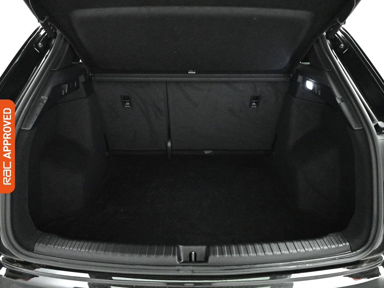 Audi Q4 E-Tron view 27